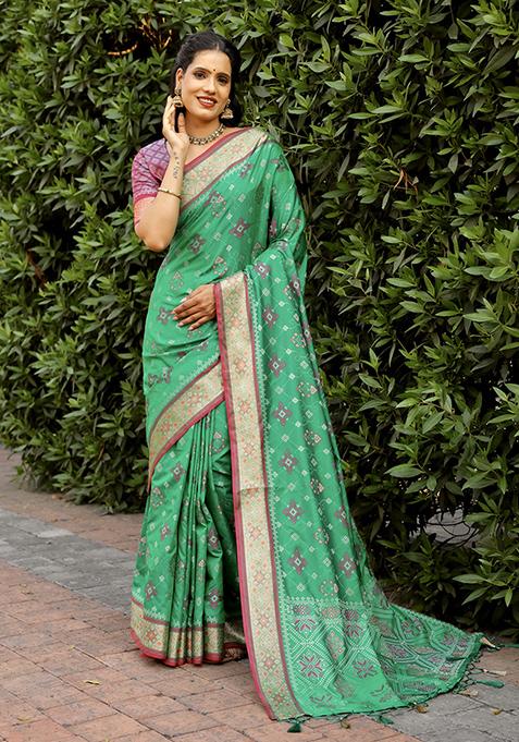 Green Zari Woven Ikkat Patola Silk Saree Set