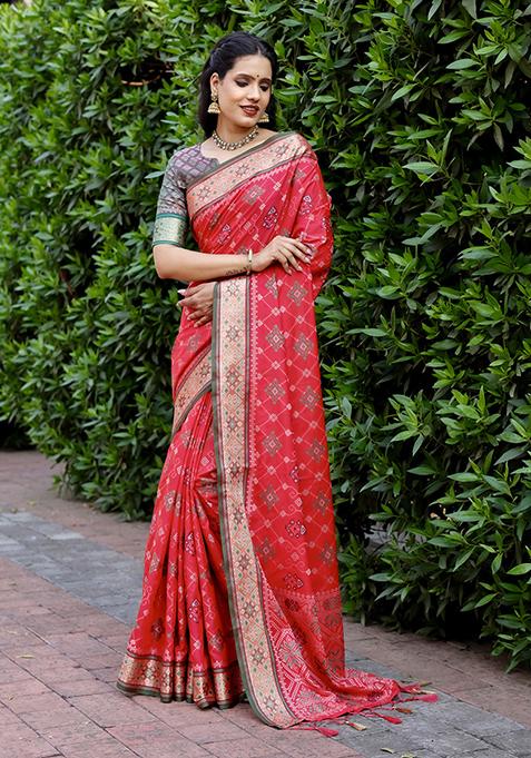 Red Zari Woven Ikkat Patola Silk Saree Set