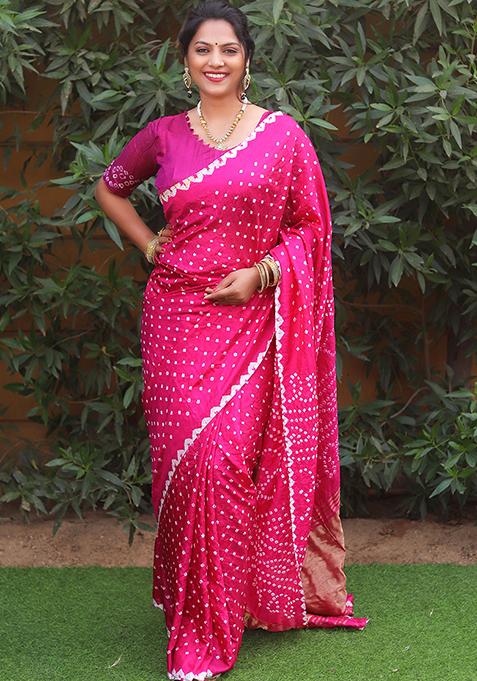 Pink Zari Woven Bandhej Silk Saree Set