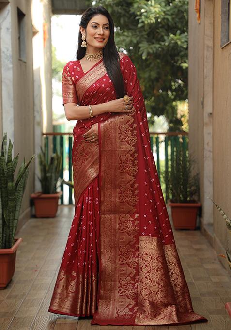 Red Zari Woven Bandhej Kanjivaram Silk Saree Set