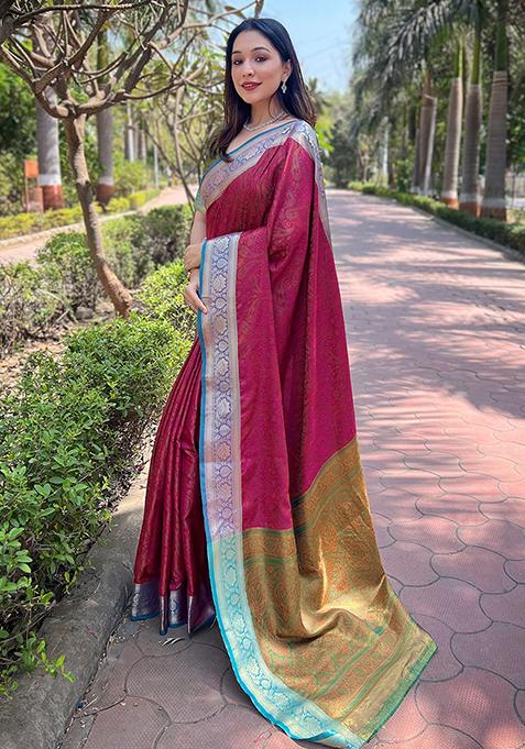 Pink Weaving Design Silk Saree Set