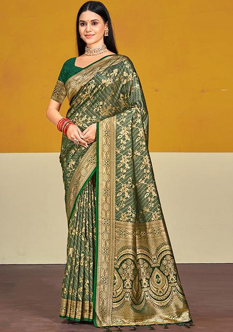 Green Zari Woven Design Silk Saree Set