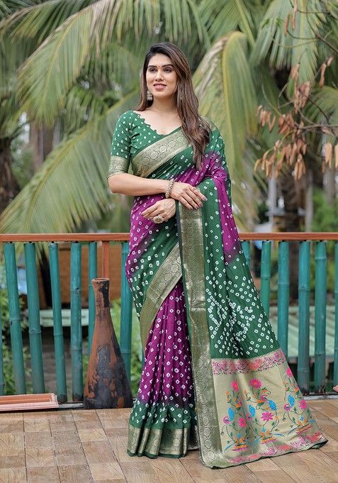 Green Abstract Print Silk Saree Set