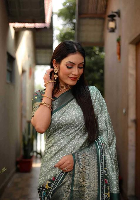 Green Abstract Print Art Silk Saree Set