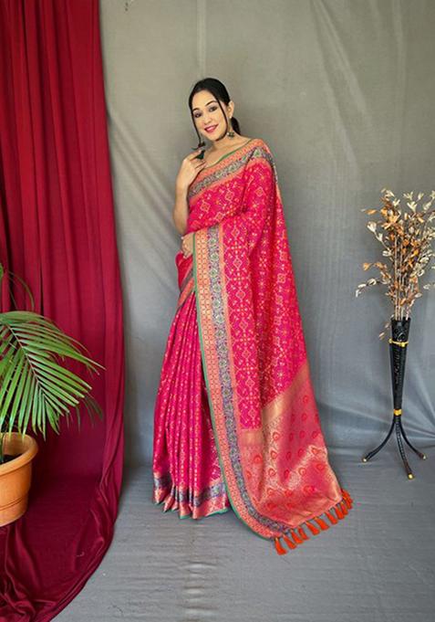 Rani Pink Woven Jacquard Saree Set