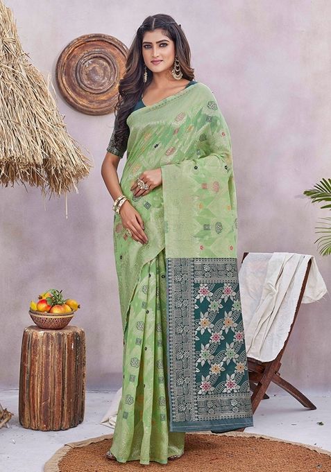 Green Jacquard Woven Saree Set