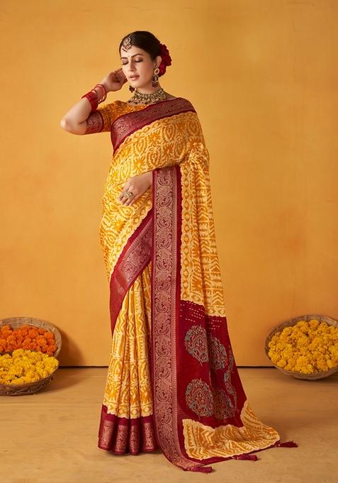 Orange Printed Woven Saree Set