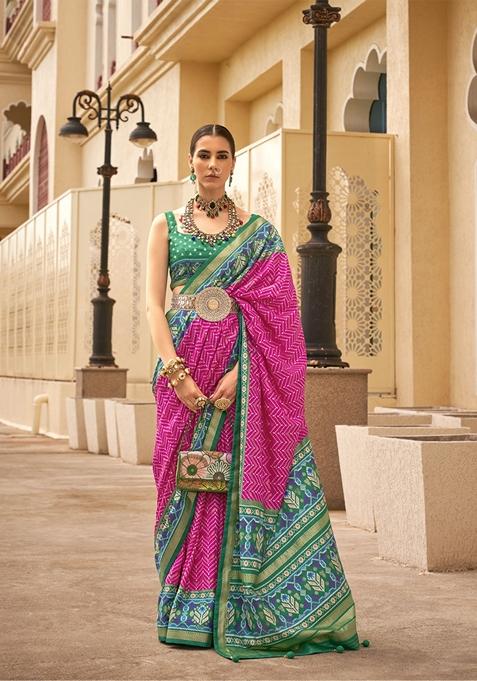 Pink Printed Woven Saree Set