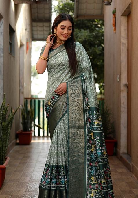 Green Printed Woven Saree Set