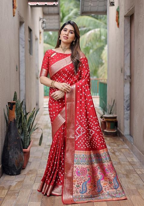 Maroon Printed Woven Saree Set