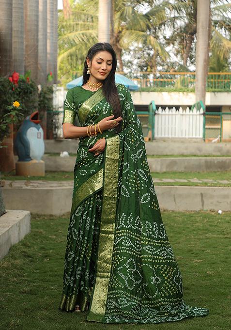 Green Bandhej Print Handloom Silk Saree Set