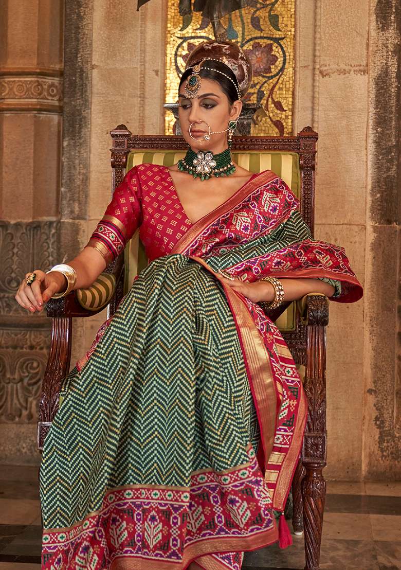 Green Woven Printed SVP Silk Saree Set - Indya