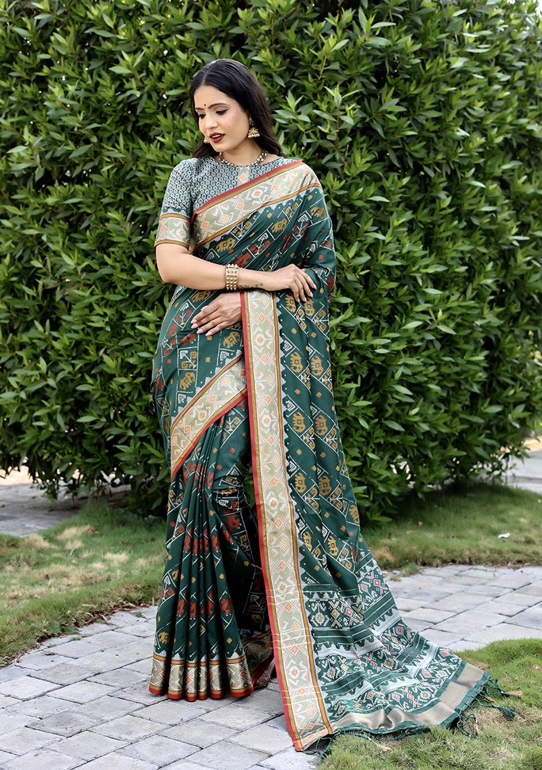 Green Woven Handloom Silk Saree Set
