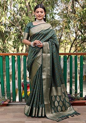 Green Bandhej Patola Woven Handloom Silk Saree Set