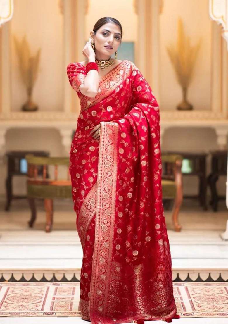 Red Banarasi Soft Silk Blend Saree Set for Diwali and Festive Wear - Indya