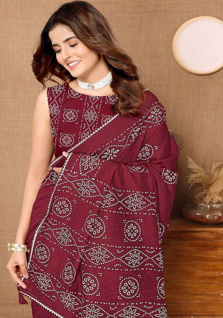 Maroon Bandhani Print Chanderi Saree Set - Indya
