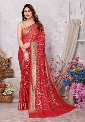 Red Ethnic Motifs Printed Saree Set