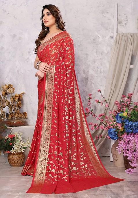 Red Ethnic Motifs Printed Saree Set