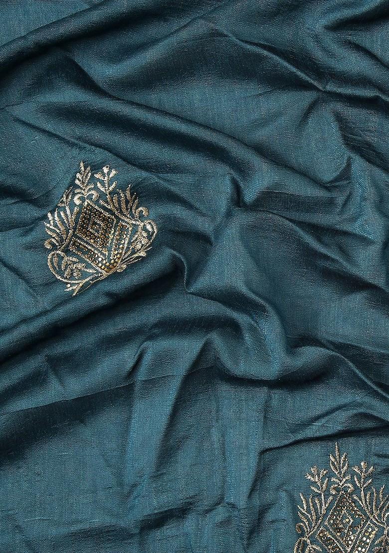 Blue Ethnic Motifs Embroidered Saree Set