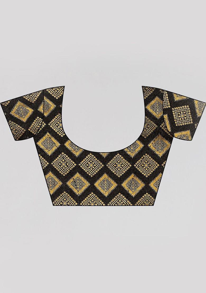 White Ethnic Motifs Printed Saree Set