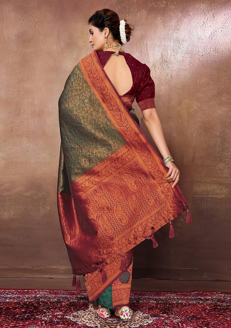 Green Ethnic Motifs Woven Zari Banarasi Saree Set