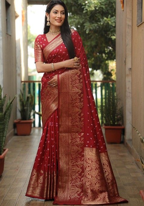 Red Woven Bandhani Zari Pure Kanjeevaram Silk Saree Set