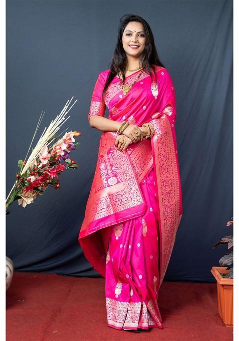 Pink Floral Motif Woven Zari Pure Banarasi Silk Saree Set