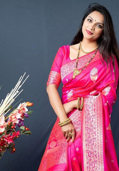 Pink Floral Motif Woven Zari Pure Banarasi Silk Saree Set
