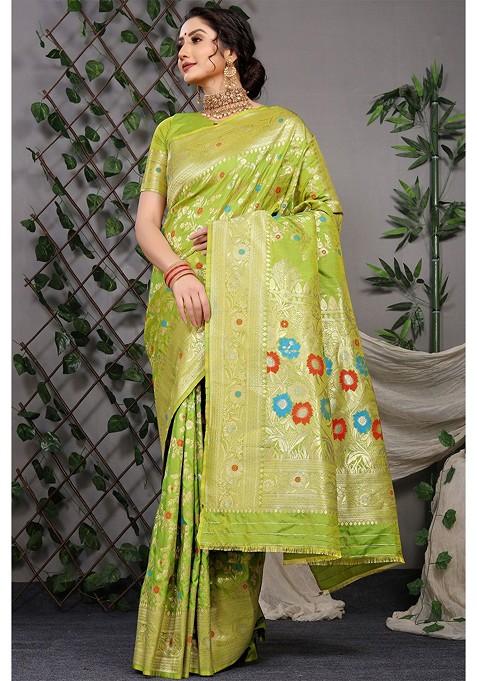Green Floral Woven Zari Pure Banarasi Silk Saree Set