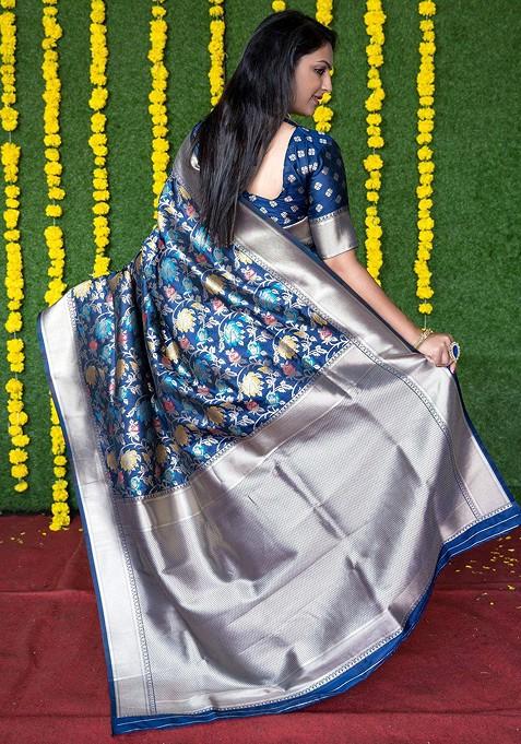 Navy Blue Navy Floral Motif Woven Zari Pure Banarasi Silk Saree Set
