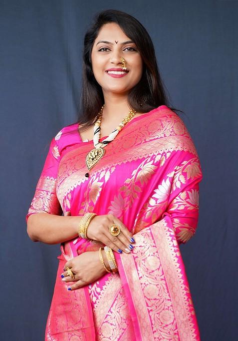 Pink Floral Woven Zari Pure Banarasi Silk Saree Set