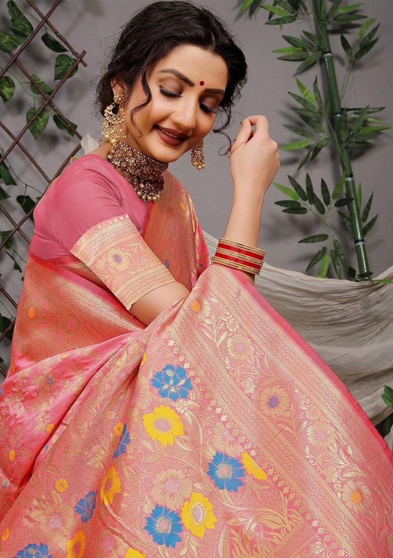 Peach Floral Woven Zari Pure Banarasi Silk Saree Set