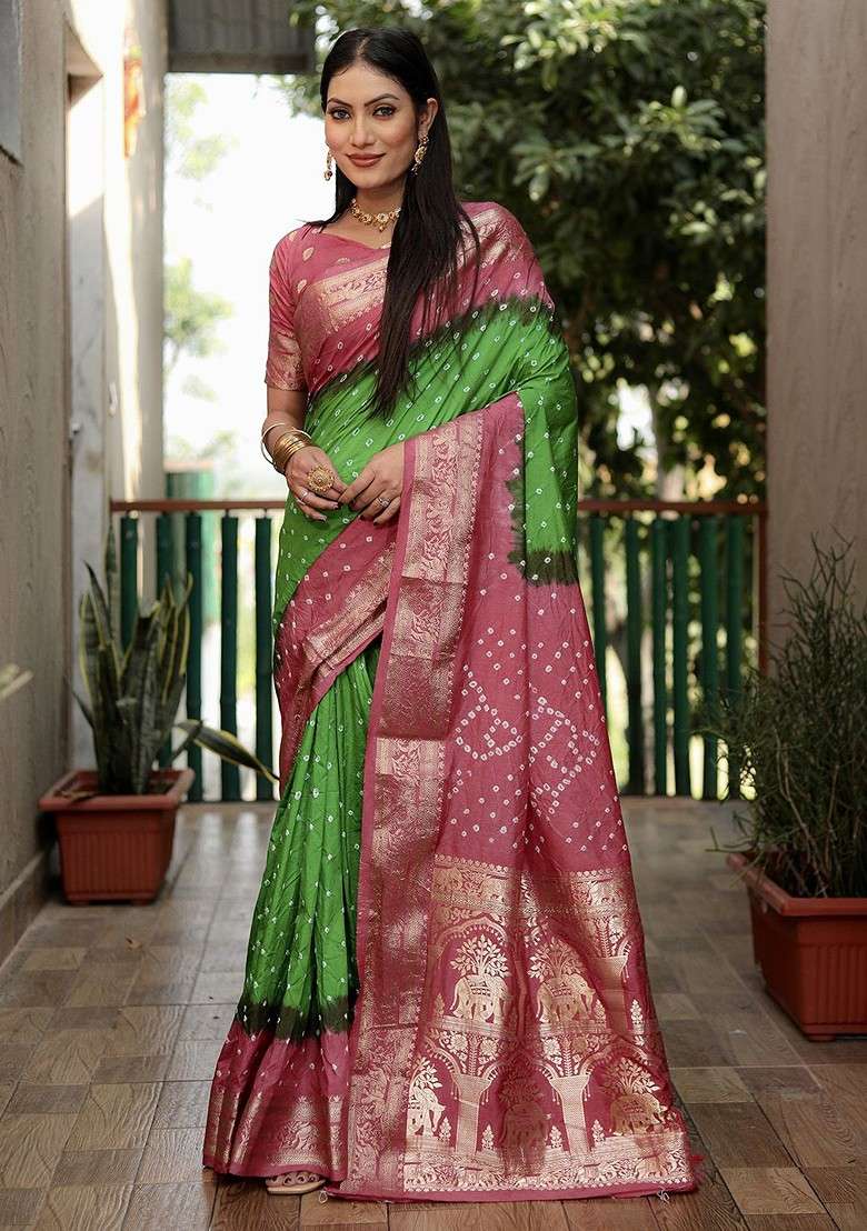 Sea Green Zari Pure Silk Bandhani Saree Set for Diwali and Festive Wear - Indya