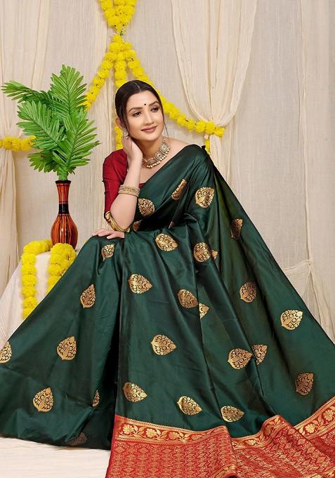 Green Floral Woven Zari Pure Banarasi Silk Saree Set