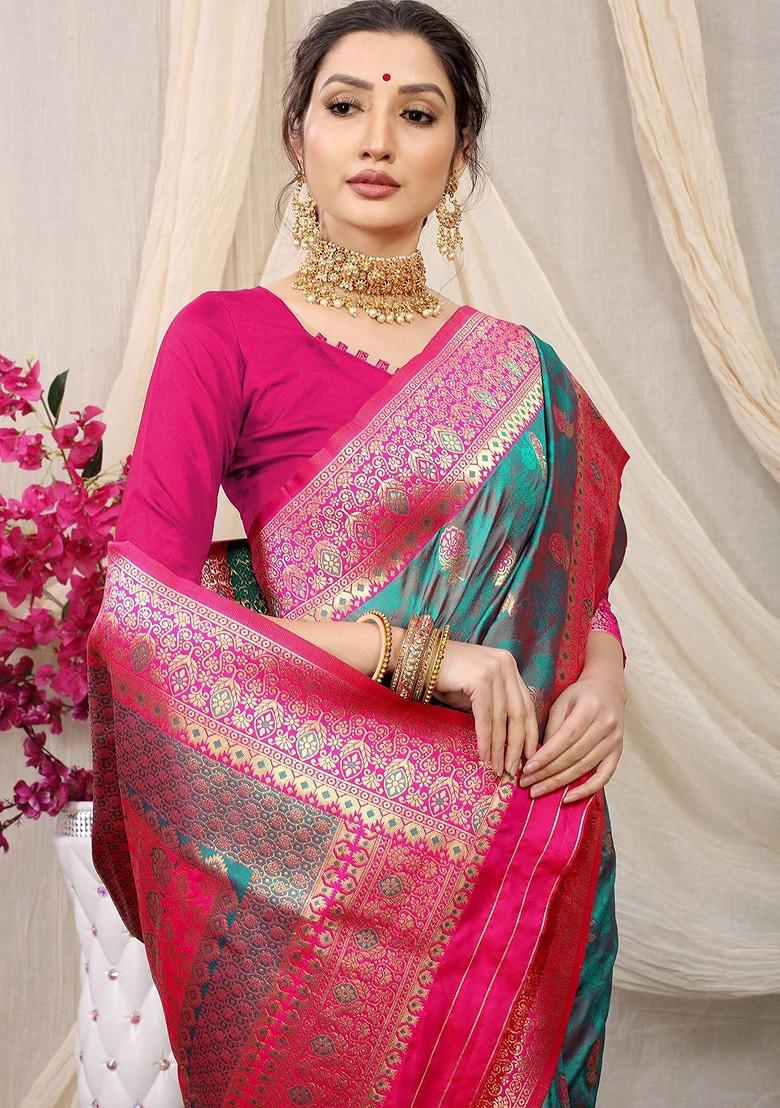 Green Floral Motif Woven Zari Pure Banarasi Silk Saree Set