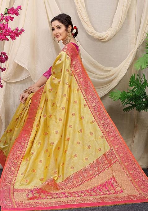 Yellow Floral Motif Woven Zari Pure Banarasi Silk Saree Set