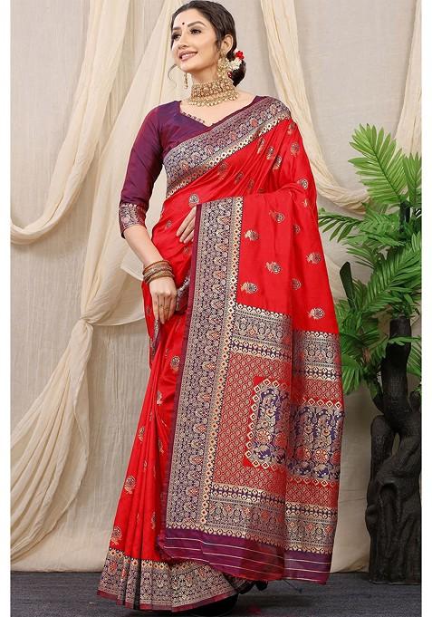 Red Floral Motif Woven Zari Pure Banarasi Silk Saree Set