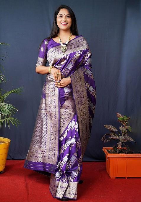 Violet Floral Woven Zari Pure Banarasi Silk Saree Set