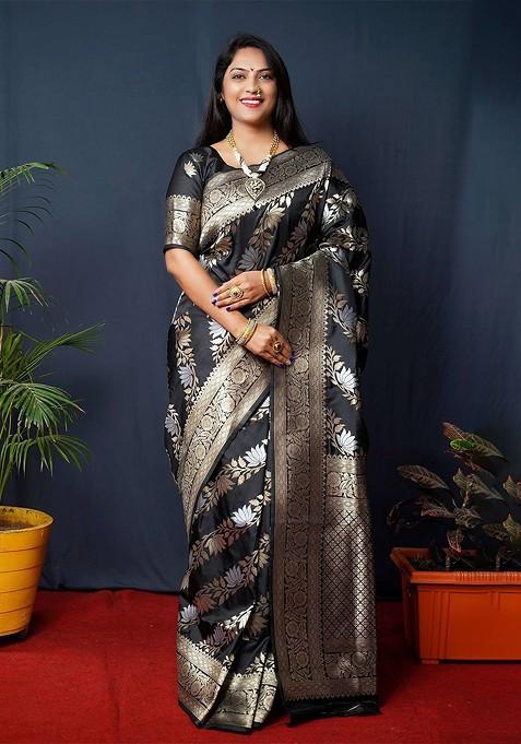 Black Floral Woven Zari Pure Banarasi Silk Saree Set