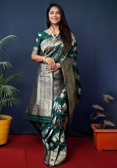 Green Floral Woven Zari Pure Banarasi Silk Saree Set