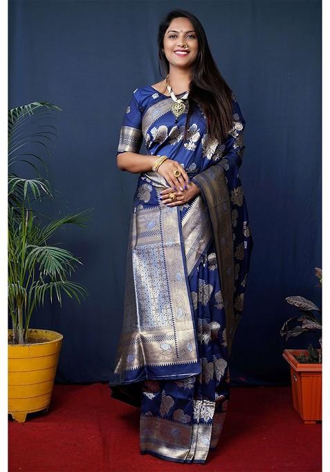 Blue Floral Woven Zari Pure Banarasi Silk Saree Set