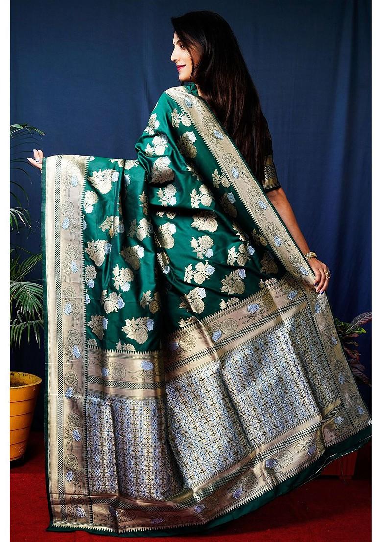 Green Floral Woven Zari Pure Banarasi Silk Saree Set