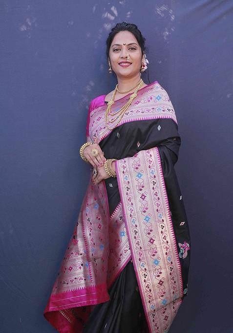 Black Ethnic Motif Woven Pure Banarasi Silk Saree Set