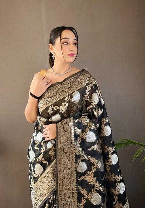 Black Jacquard Banarasi Soft Silk Saree Set
