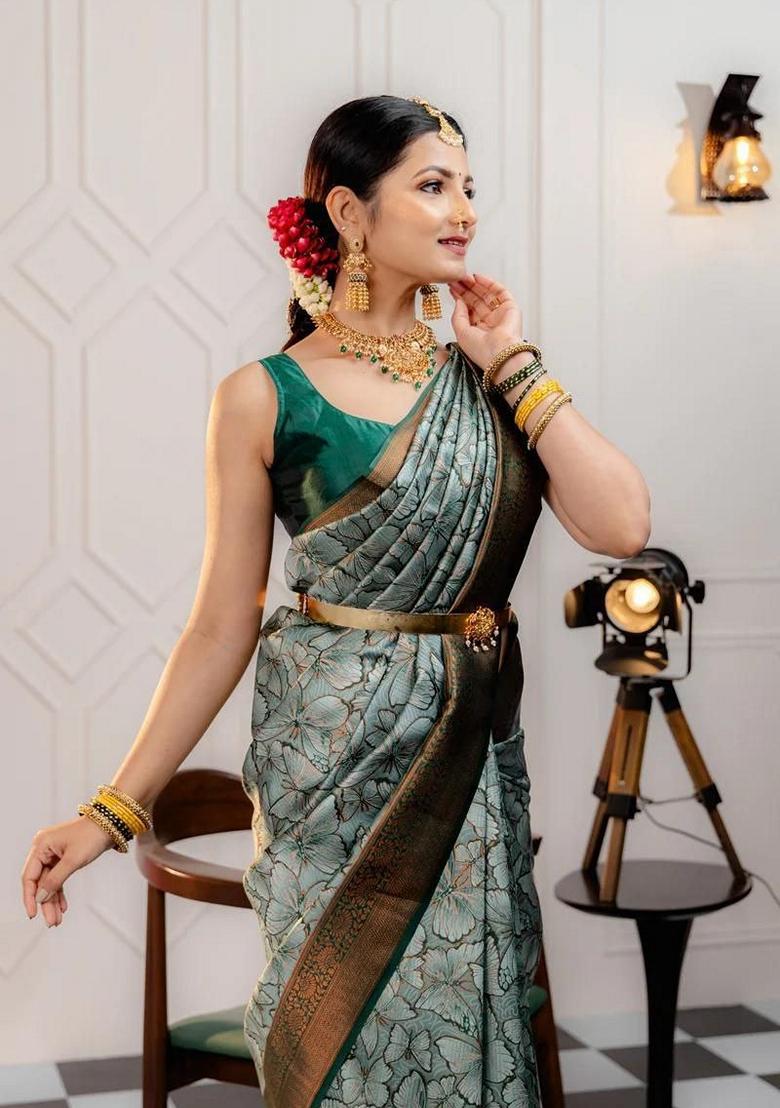 Multicolour Zari Jacquard Banarasi Soft Silk Saree Set