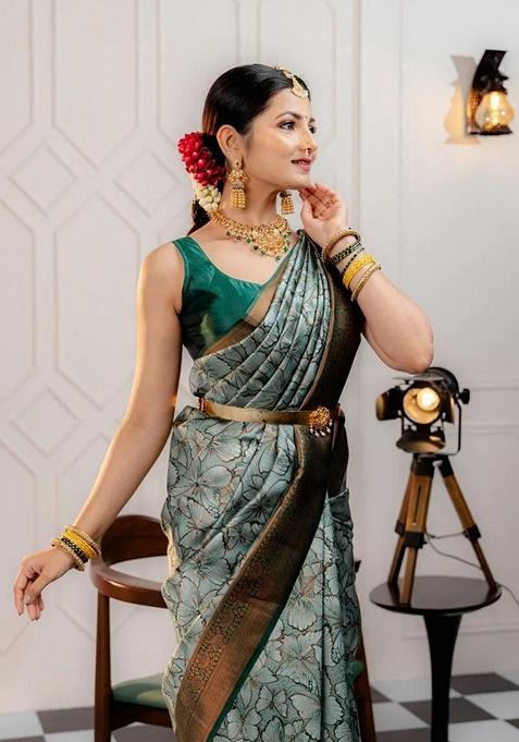 Multicolour Zari Jacquard Banarasi Soft Silk Saree Set