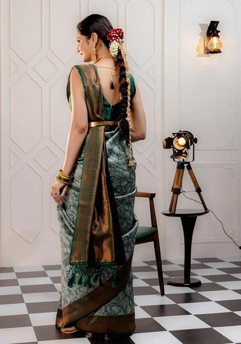 Multicolour Zari Jacquard Banarasi Soft Silk Saree Set