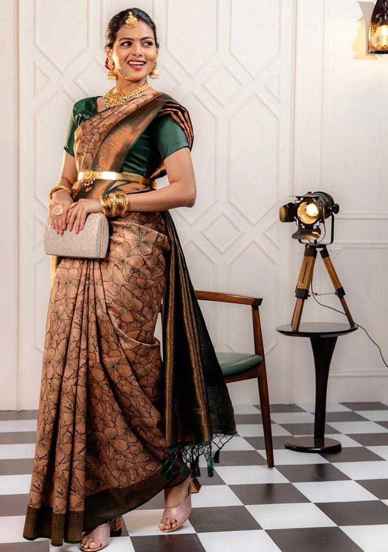 Multicolour Zari Jacquard Banarasi Soft Silk Saree Set