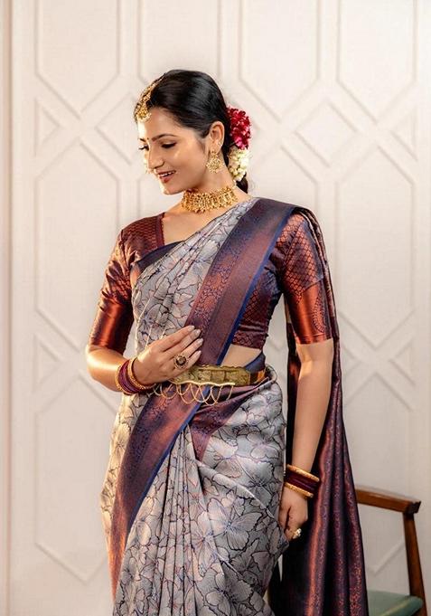 Multicolour Zari Jacquard Banarasi Soft Silk Saree Set