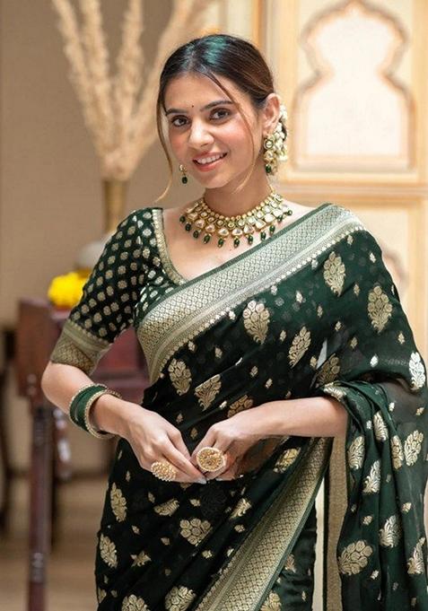 Green Jacquard Banarasi Silk Saree Set